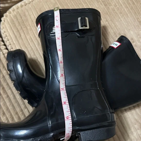 Hunter Glossy Black Short Waterproof Boots size 5 women’s - Picture 11 of 12